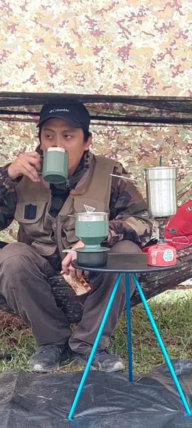 Solo hammock camping. Absolute me time. Nikmatnya sarapan outdoor. 久々のアウトドアコーヒーとホットサンド☕️🥪 ホットサンドって、いろんな具が合うんですねぇ🙌 自然の中にいるだけで幸せを感じる! ハンモック良い😁 DDHAMMOCK+DDTARPでキャンプにハマってます。#fyp #fypシ #fypage #ngopioutdoor #kopi #bushcraft #camping #camp #camplife #motocamp #motocamping #solocamping #hammockcamping #hammocklife  #ddhammocks #ddhammock #ddtarp #ddtarp3x3 #4w1h #4w1hホットサンドソロ #ホットサンド #コーヒー #ハンモック #ddハンモック #해먹캠핑 #해먹