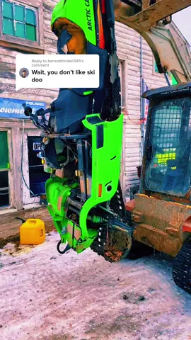 Replying to @bennettlindell345 #KAYKissCountdown #TheRealPussinBoots #HolidayOREOke #tractorguy😜 #fyp #skidoo #fyp #fypシ #ReasonForBooking #arcticcat #polaris #snowmobile 