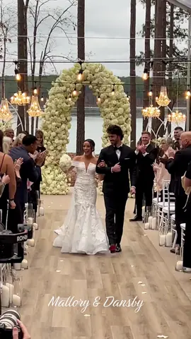 Mal Pugh & Dansby Swanson! 🥂 Happy New Year, y’all!  #weddingtiktok #malpugh #dansbyswanson #dansbytiktok #dansbyswansonismyhubby #fyp #celebritywedding #mallorypugh #happynewyear 