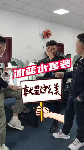就是這麼美！不要太羨慕！#推薦 #翡翠 #台灣 #新加坡 #手鐲 #手鐲定制 #珠寶 #首飾 #香港 #澳門 #撿漏 