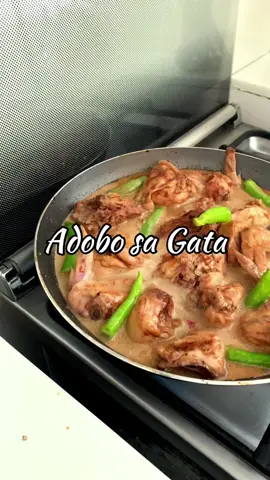 Adobo sa Gata 🥥 #Filipino #viral #trending #foryou #fyp #foryoupage #Filipinofood #ulam #ulamideas #cooking #Foodie #foodieph #chicken #adobo #coconut #gata #foodtiktok #FoodTok #FoodieTokPH #tiktokeatsph 