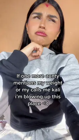 U literally have diabetics and ur son looks like a mole rat.  #nepali #foryou #aunties #brown #kys 