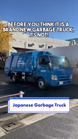 How clean does your local garbage truck when compares to this Japanese one? #placesinsydney #japan #traveljapan #japanthings #japanfacts #japantravel #travel #garbo #garbageman #garbagetruck #garbage #garbageday 