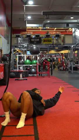 Warm up for sprints with me #GymTok #sprints 