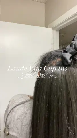 Laude Vita Clip Ins Part 2 Install only $25! Color: 1b ♥️  #blackgirlluxury #clipins #hairextensions #weaveinstall #wiginstall 