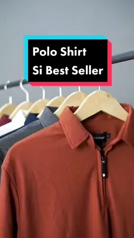 Gak heran deh kalau Polo Shirt ini jadi produk Best Seller, selain harganya yg terjangkau, bahanya juga halus dan anti kusut, soal look? beda dari yg lain dong 😎😎😎#newyearnewme #live #setelanpria #kemejapriadewasa #broguy #outfit #poloshirt 