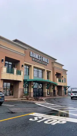 You heard it here first… the hottest club of 2023 #2023 #chat #carchat #coffeechat #books #barnesandnoble 