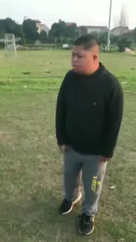 Chỗ này nhiều máu này 😂