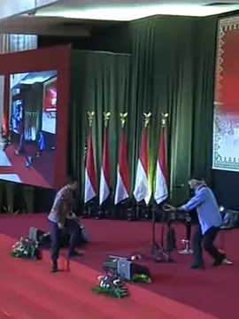 #idhamazis #iwanfals 