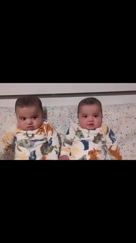 Timilai yad garnu ko aananda beglei xa Ani Maya garnu ko 🥰🥰 mamma love you a lot boys ❤️ #IshanIvan #twinbrother #loveofmylife #nepalimuser 🥰🥰