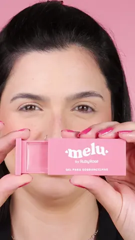 Partiu aprender como utilizar o gel pra sobrancelha? E bem fácil, a nossa maquiadora @analice  vai mostrar pra vocês nesse videozinho! 💗 Para adquirir esse produto só acessar nosso site:www.rubyrosemaquiagem.com.br
