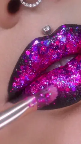 What would you call this lip? 💕 #fyp #foryou #makeup #lipstick #glitter 