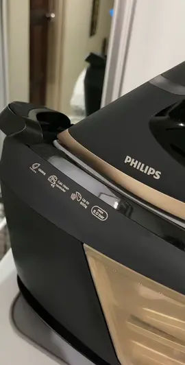 Life is easy wif Philips perfect care 6000 iron by #philipsironamway #amwaymalaysia #amwayproducts Easy self maintain iron.  #ilovetoiron Come get yours now✌🏽😍 #CallMe 