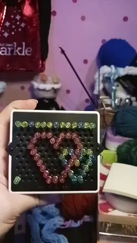 Oh well. It still holds the pins #litebrite #litebritemini #broken #cracked 