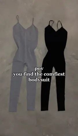 Loveeeee a good bodysuit #bodysuit #bodysuitstyle #comfyoutfits #comfylook #casualoutfits 