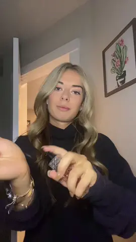 Good morning. Get ready with me for a job interview…ahhhh❤️🏈 #grwm #getreadywithme #makeuptutorial #MakeupRoutine #preppy #preppylifestyle #morningroutine 