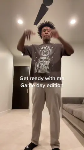 Game day fit ⚡️#fyp #style #fashiontiktok 