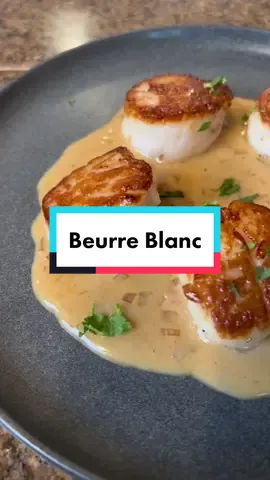 How to make a beurre blanc! White wine butter cream sauce! What sauce do you want to see next? #beurreblanc #sauce #cooking 