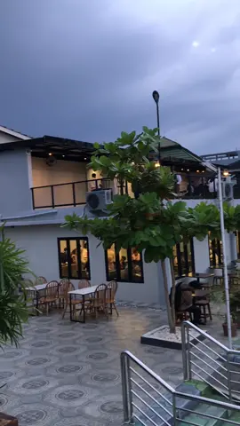 📍Alexo quarter, Jl. Kol. H. Burlian No.182, Suka Bangun, Kec. Sukarami, Kota Palembang, Sumatera Selatan 30961 (Hotel Alam Sutra) #cafepalembang #cafepalembangpunyo #cafeviralpalembang #palembangcafeviral #palembangcafe #flksyuk #flkssupport #flksdong #flksback #flksyaguys #cafeaestheticpalembang #rekomendasicafepalembang #nongkipalembang #nongkrongpalembang #tempatnongkrongpalembang #palembangfyp #palembangfypメ #fyppalembang #palembangcity #palembangtiktok 