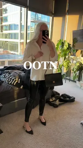 Easy outfit with pieces in your closet #ootn #outfitinspo #spanx #leggings #chanel #dior #vintagechanel #aritzia 