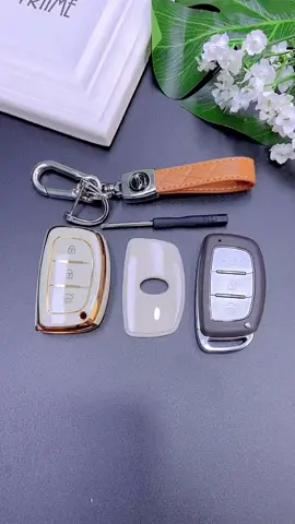 Car Flip Fold Key Case Cover for Hyundai Santa Fe I20 IX25 IX35 IX45 I10 I30 HB20 Elantra Sonata Solaris Tucson Sport Keychain#hyundai #hyundaisantafe #hyundaii20 #hyundaiix35 #hyundaiix25 #hyundaiix45 #hyundaii10 #hyundaii30 #hyundaihb20 #hyundaielantra #hyundaisonata #hyundaisolaris #hyundaitucson #hyundaisport #carkey #hyundaicar #carkeycover #fyp 