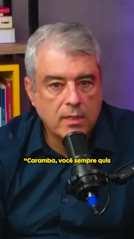 Alcançar o sucesso financeiro pode ser tentador, mas é importante lembrar que dinheiro não é tudo. 💸 Muitas vezes, o foco excessivo em ganhar dinheiro pode levar a uma vida sem prazer. Ao invés de priorizar a compra de bens materiais, como casas e carros, é importante lembrar que estar com as pessoas que amamos é o que realmente importa.  Não deixe que o desejo de riqueza obscureça o que é realmente importante na vida. . . . #trader #daytrader #investimento #mercadofinanceiro #motivacional #fy #📊  #⚠️  #felicidade #conhecimento 