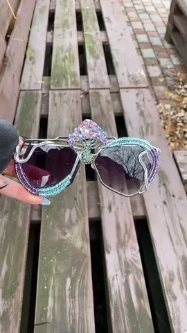 THESE WONT LAST! 👀 SHOP NOW! #festivalsunglasses #oneofakind #oneofakindsunglasses #womenssunglasses #glasses #coachella #lollapalooza #southbysouthwest #edc #electricdaisycarnival #austincitylimits #ultra #ultramusicfestival #festivalnotiktok #festivalseason #viral #fyp 