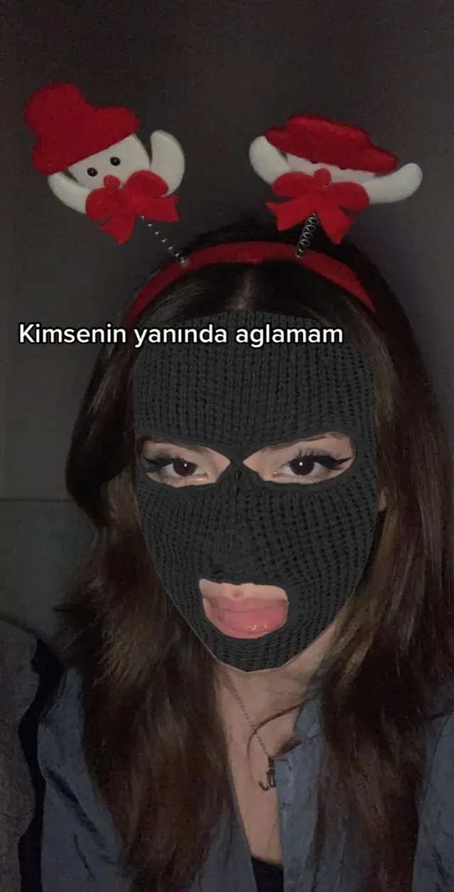 Onca lafın arasında küfür gibiyim #keşfet #fyp #foryou @irem 