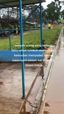 kecil sama orang,besar di kota orang😭. #fyp #fouryou #xyzbca #fypp #masalalu #masakecilku #dewasa 