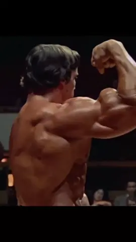 arnold poses #bodybuilding #fisiculturista #mrolympia #arnold #Fitness 