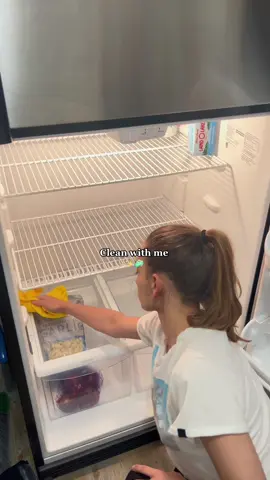 My grocery cleaning routine✨ #CleanTok #cleaningtiktok #fyp 