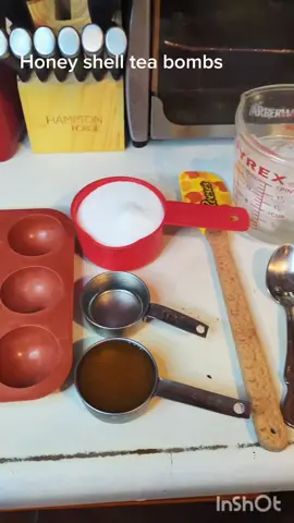 step by step how to make honey shell tea bombs. once you have filled the mold you can dump the excess back into your pot. sorry that was not in the video. I use a variety of tea bags to fill my tea bombs. you can also use loose leaf tea.  Happy tea bomb making!  #teabomb #sugarart #tea 