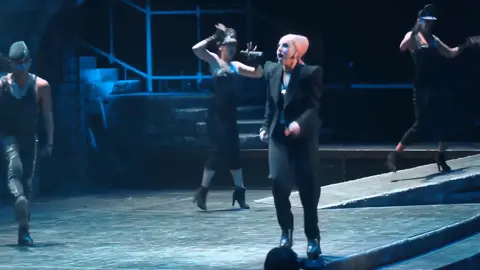 Lady Gaga bringing a fan on stage to dance to Scheiße ✨ #ladygaga #fypシ #fy 