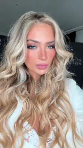 @Carrington Durham 26 INCHES!!!!!! #silkweft #extensions #extension #inches 