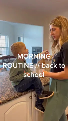 MORNING ROUTINE // kids back in school 🙌🏼 biggest cleaning hack is to call a friend while doing chores, it distracts you & gets stuff done! @cecilybauchmann  #morningroutine #MomsofTikTok #momtok #momlife #backtoschool #CleanTok #cleaning #routine #momof4 #boymomlife #boymom 