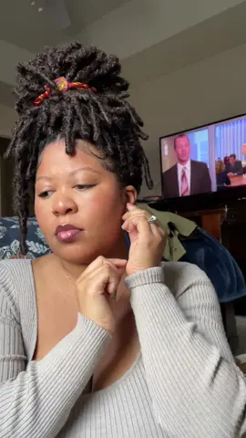 Quick #grwm and The Office viewing party 🌸