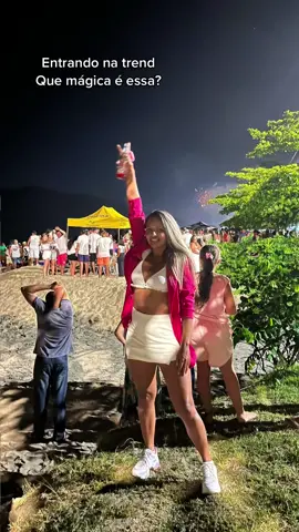 #CapCut #quemagicaeessa #entaovemmulher Nova versão da música, então vem mulher, fazer sorrindo oque chorando as outras tenta!