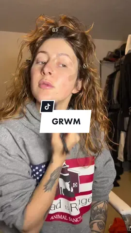 GRWM PT 1 #chattygrwm #grwm #cleangirlmakeup #DailyRoutine #minivlog #MakeupRoutine 