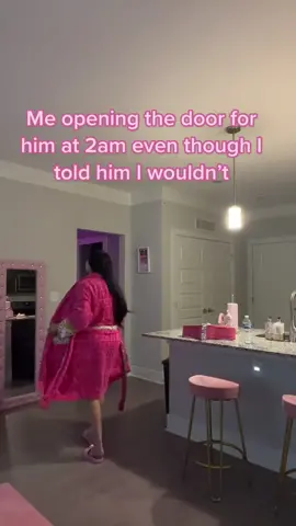It's the mirror check for us 😍 @eprettyass_ #foryoupage #foryou #fyp #girls #relatable #girlsbelike #girlthings #funny #viral