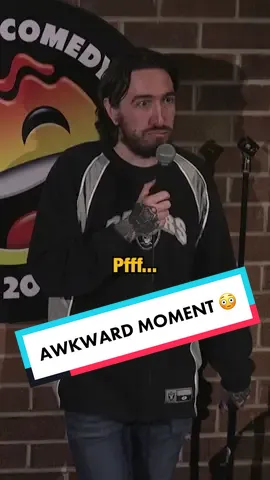 Awkward Moment 😳 #deancoughlin #hotwatercomedy #standup #fyp #funny #paulsmithcomedy #uk #foryoupage #foryou #silly #hilarious