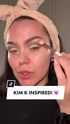Cant go wrong with a kimmy look! 🤍 #fyp #mua