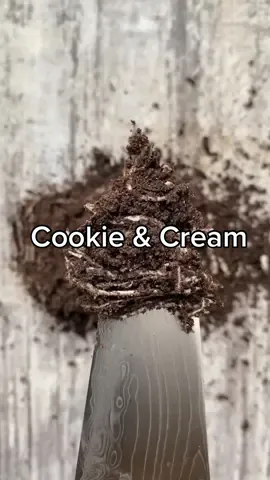 Replying to @Papa_ chezzit Twist & Lick? Dunk & Bite? #knifeskills #asmr #asmrfood #asmrsound #asmrvid #satisfying #sosatisfying #oddlysatisfying #satisfyingvideo #FoodTok #tiktokfood #snack #snacks #cookie #oreo #oreos #oreo