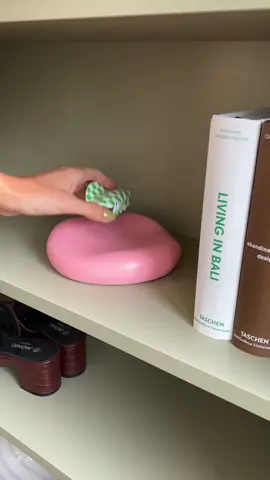 super quick & easy home decor hack with the wall hanging „Trädgränsen“ from ikea 💗 would you try this? #diyhomedecor #danishpastel #pinteresthome #gustafwestman 
