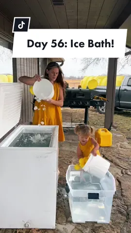 Icebaths + Popsicles and Sundays + Sunshine! 💛💛💛 #icebath #yellow #yellowday #fyp #foryoupage #coldtherapy #coldplunge #health #motherdaughter #healthy #healthy #mom #momlife #icebathchallange 