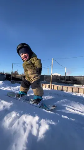 Testing the homemade slope 😎🏂💨 #almost2yearsold #2yrsold #toddler #snowboardboy #snowboarding #snowboard #fun #backyard #backyardvibes #Home #somuchfun #smily #firsttimer #snow #quebecois #quebectiktok #canada #winter #fatherson #fatherandson #thebrother #olympic 