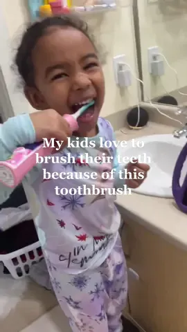 I got them these for Christmas per her dentist’s recommendation and we LOVE them!🪥🦷 #toddlersoftiktok #momtok #toddlertoothbrush 