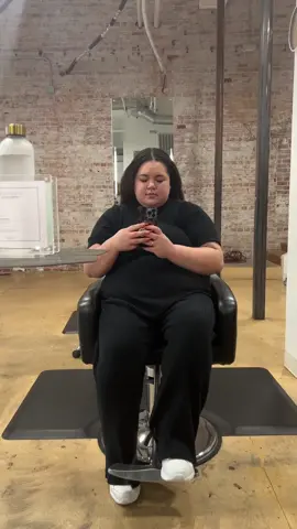 💁🏻‍♀️ #comewithme #hairappointment #treatmenthaircut #plussizeedition #plussizetiktok #plussizestyle #foryoupage #fyp 