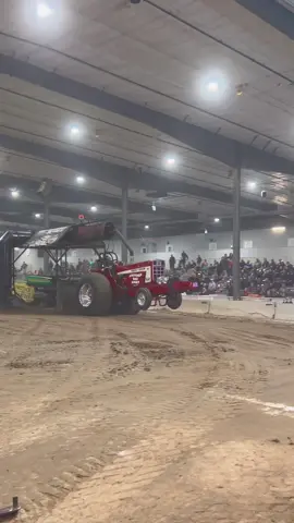 Another Bad Habit pulling at the Midwest Winter Nationals in Shipshewana, IN #shipshewana #beermoneypullingteam #midwestwinternationals #international 