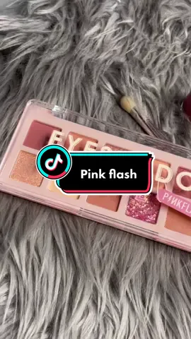 #fypシ #pinkflash #eyeshadowpalette #browpomade #brushmakeup 