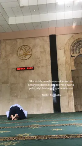 memang pahit berharap kepada manusia 😔#fypシ゚viral #fyp #fypage #fyppppppppppppppppppppppp #fypシ #sadstory #sadcaption #sadsong #sadvibesonly💔🥀 #hijrahstory #storywa 